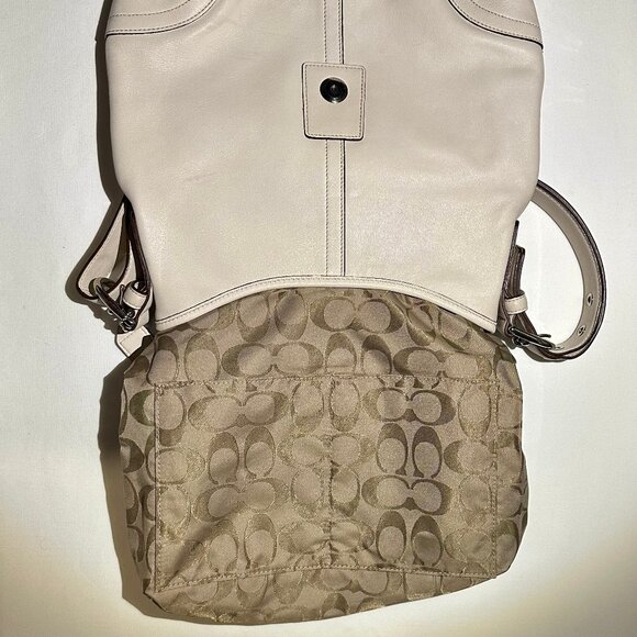 COACH Vintage Soho Soft Duffle Leather Crossbody Shoulder Bag Cream Silver 9480 - Picture 13 of 16